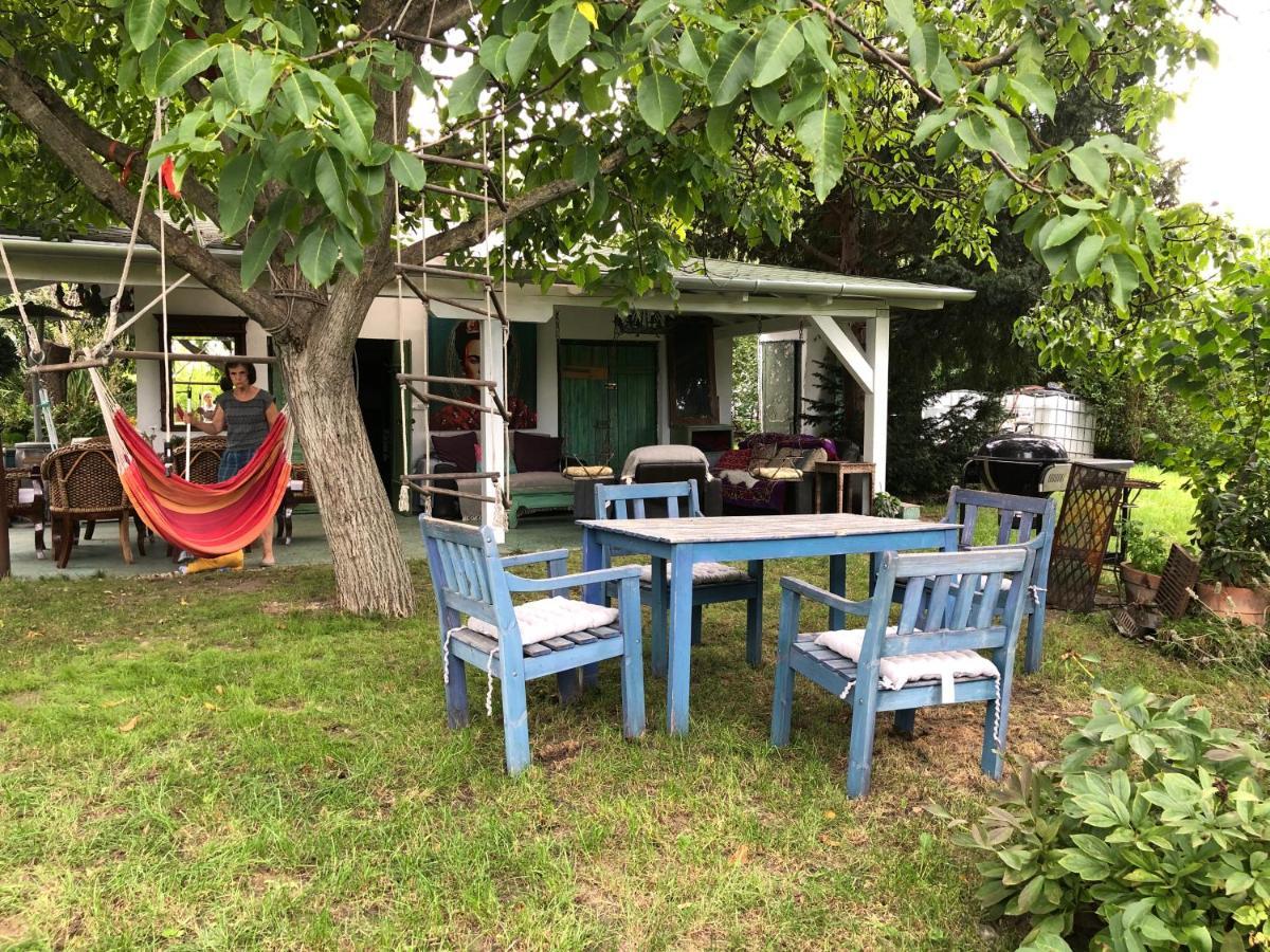Bohemian Eco Lodge At Lake Balaton Kisapati Екстериор снимка